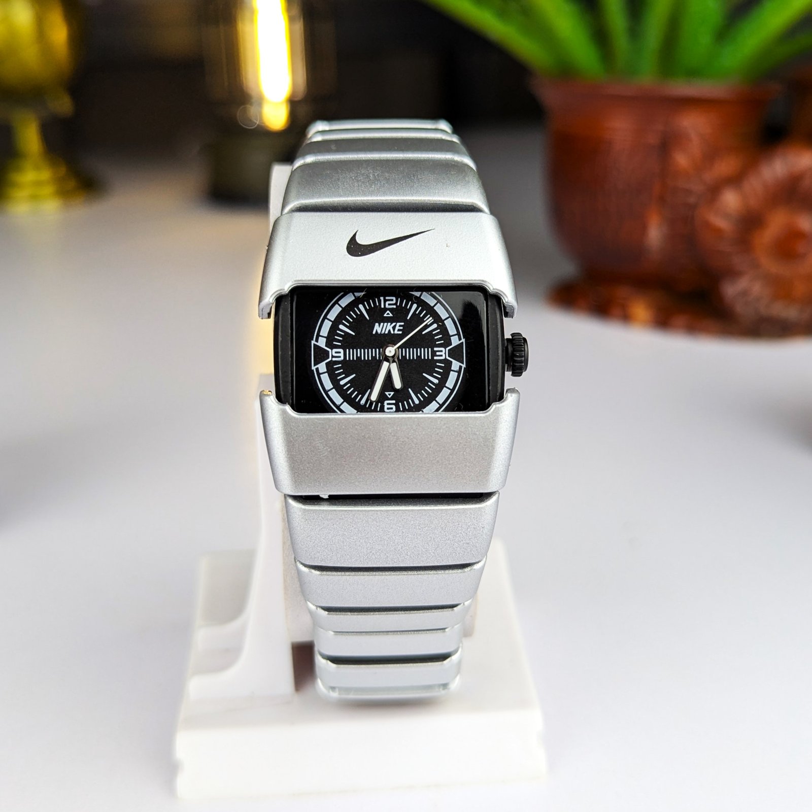 RC Nikee Chain Watch - Image 3